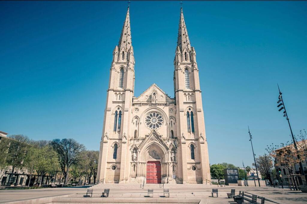 Le Petit Nid - Coeur De Ville - Clim Nîmes Eksteriør billede